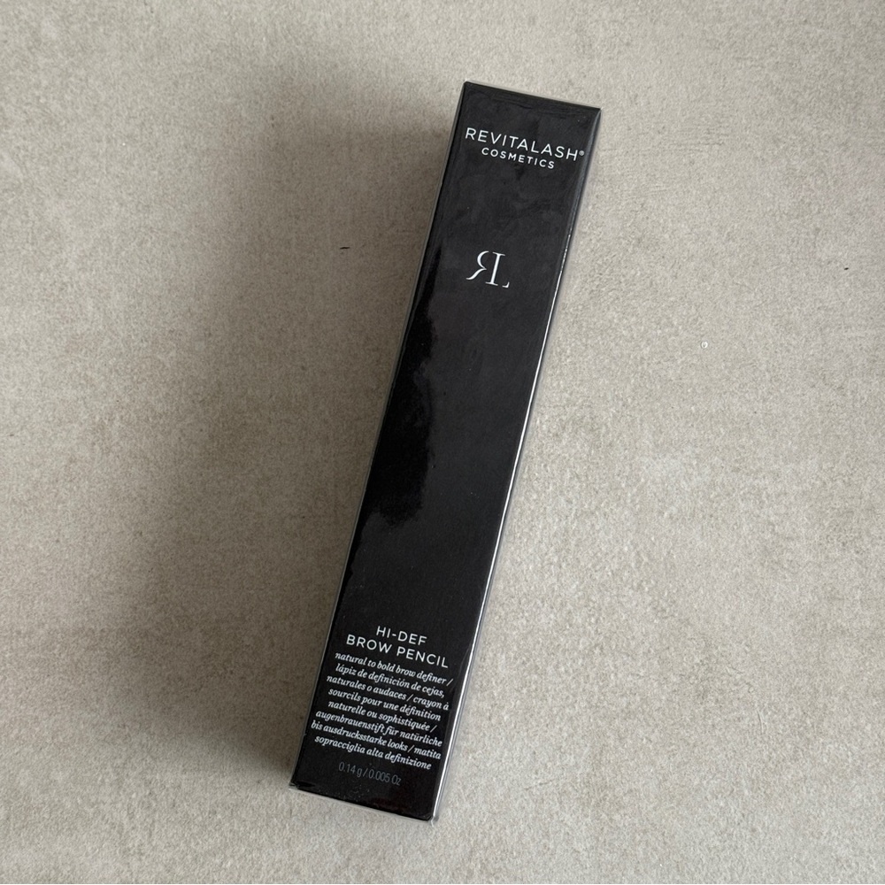RevitaLash Hi-Def Brow Pencil - Warm Brown - Natural Definition